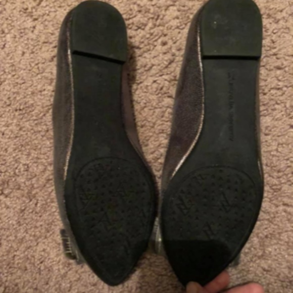Flats - Picture 3 of 4